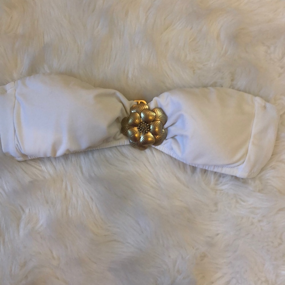 VGUC Small Victoria’s Secret White Bandeau Top!